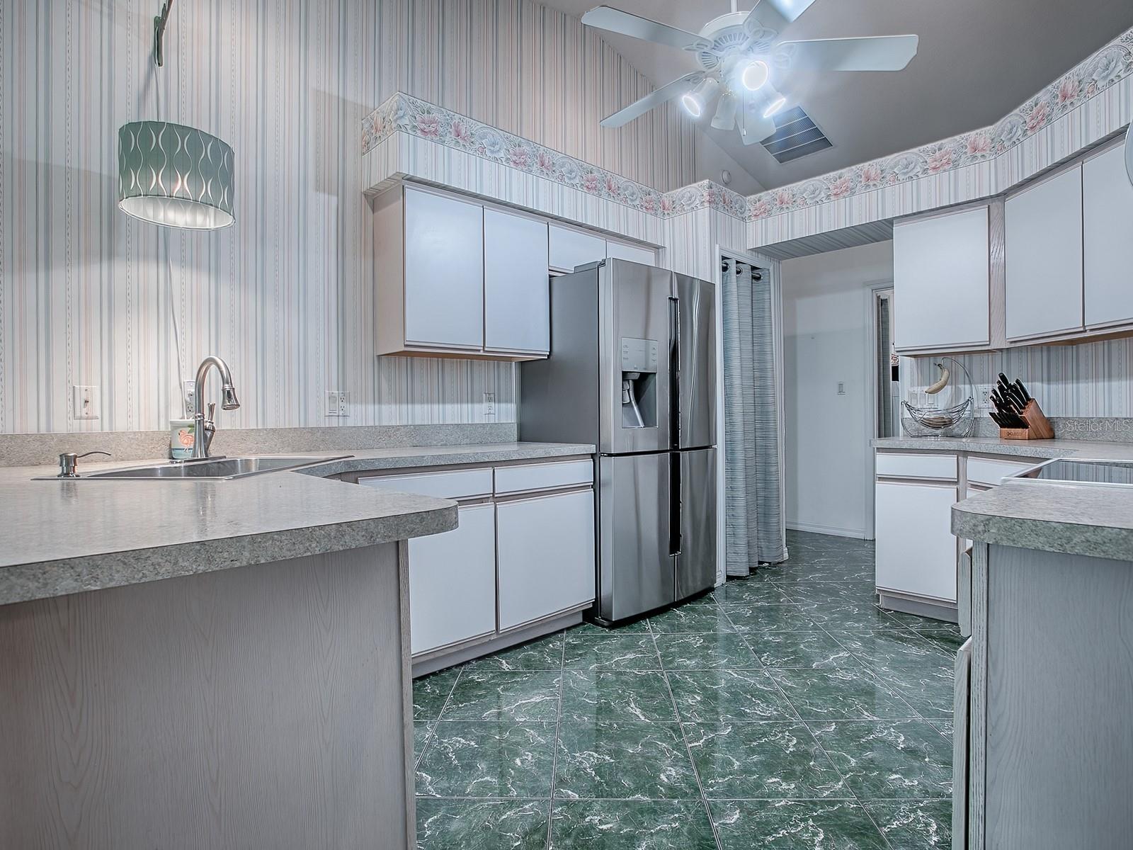 PLANTATION AT LEESBURG WATERBRIDGE VILLAGE - Residential