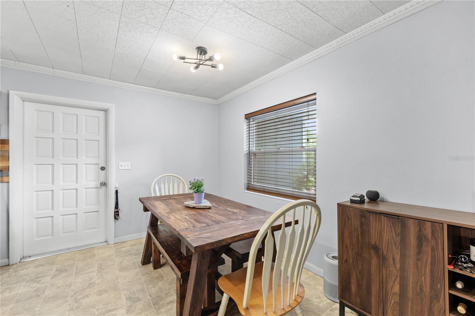CONDEL GARDENS - Residential