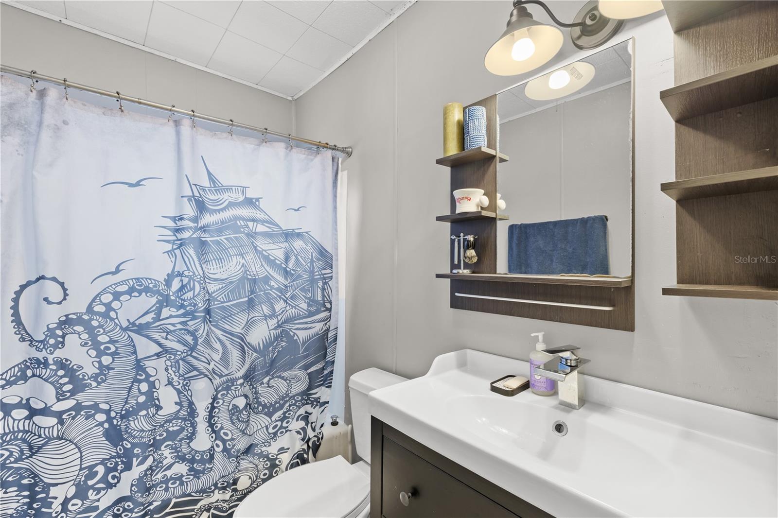 CONDEL GARDENS - Residential