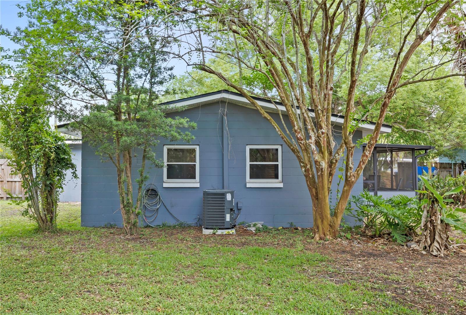 CONDEL GARDENS - Residential