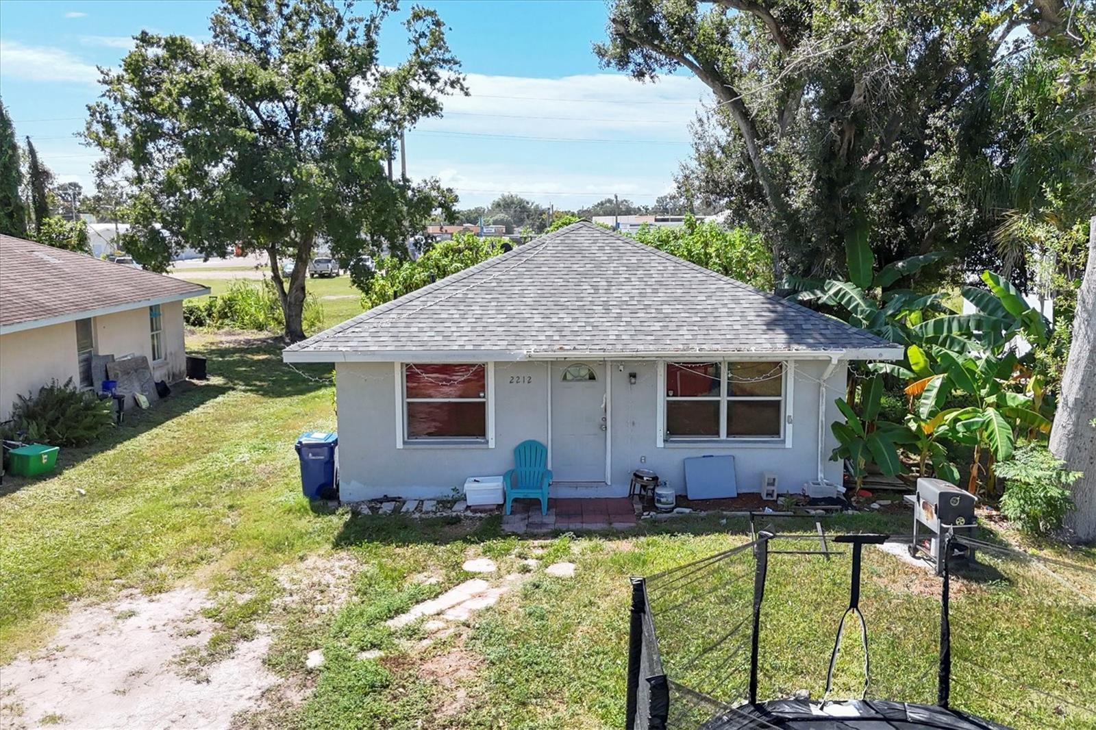 VENICE GROVES - Residential Income