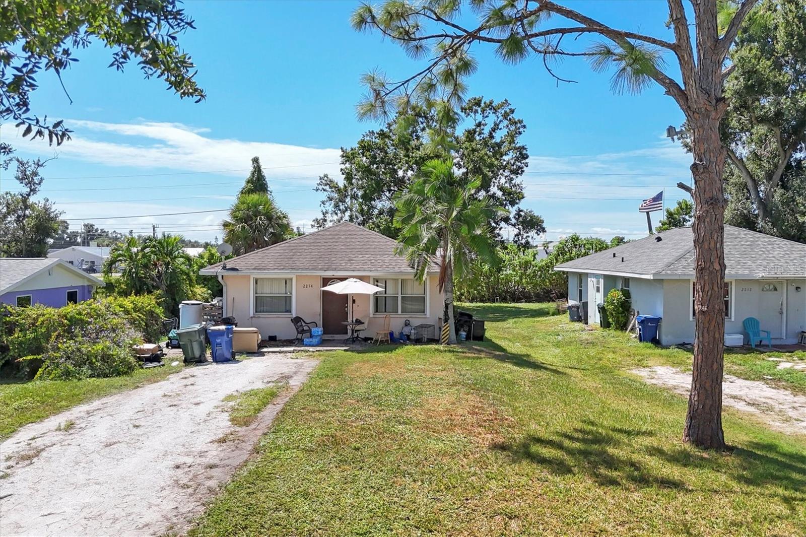 VENICE GROVES - Residential Income