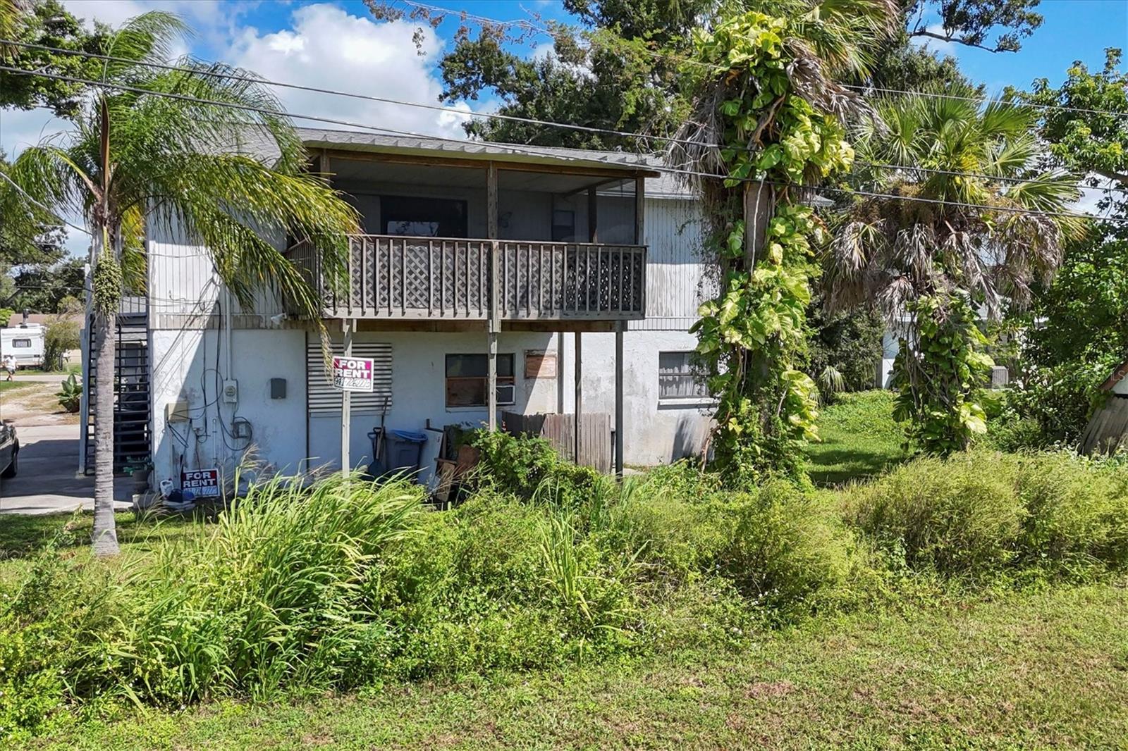 VENICE GROVES - Residential Income