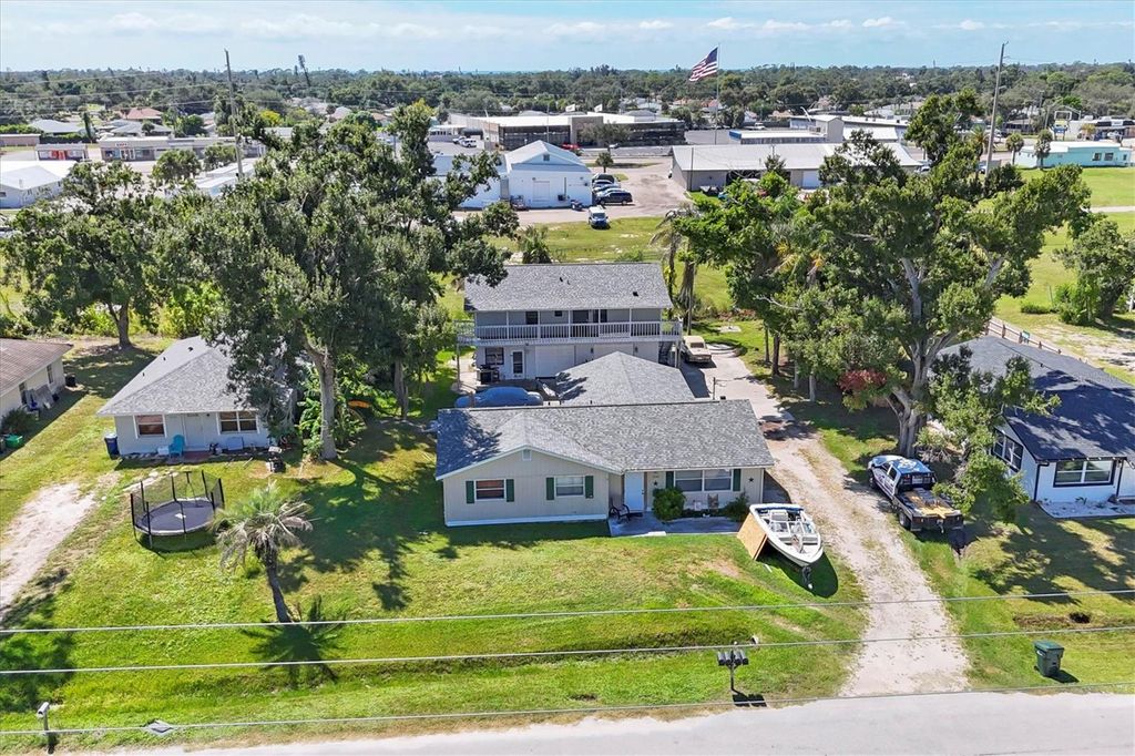 Photo of 2210 Park Road, Venice, FL 34293 (MLS # N6140781)