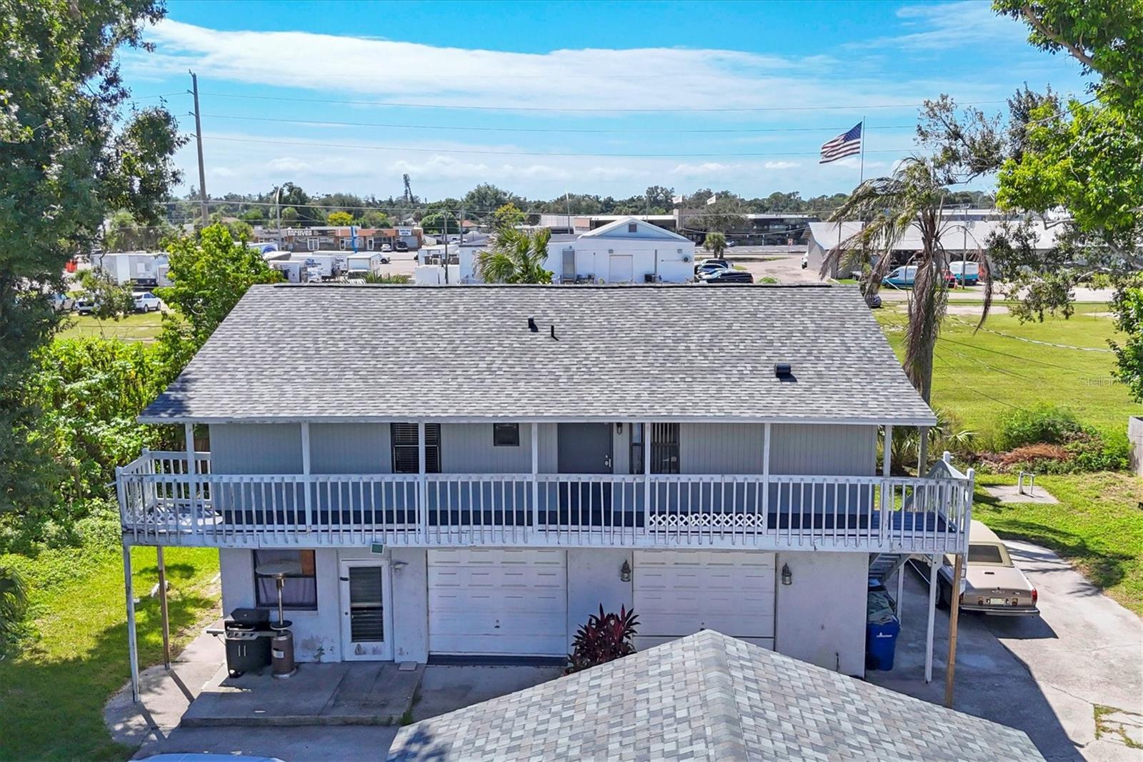 VENICE GROVES - Residential Income