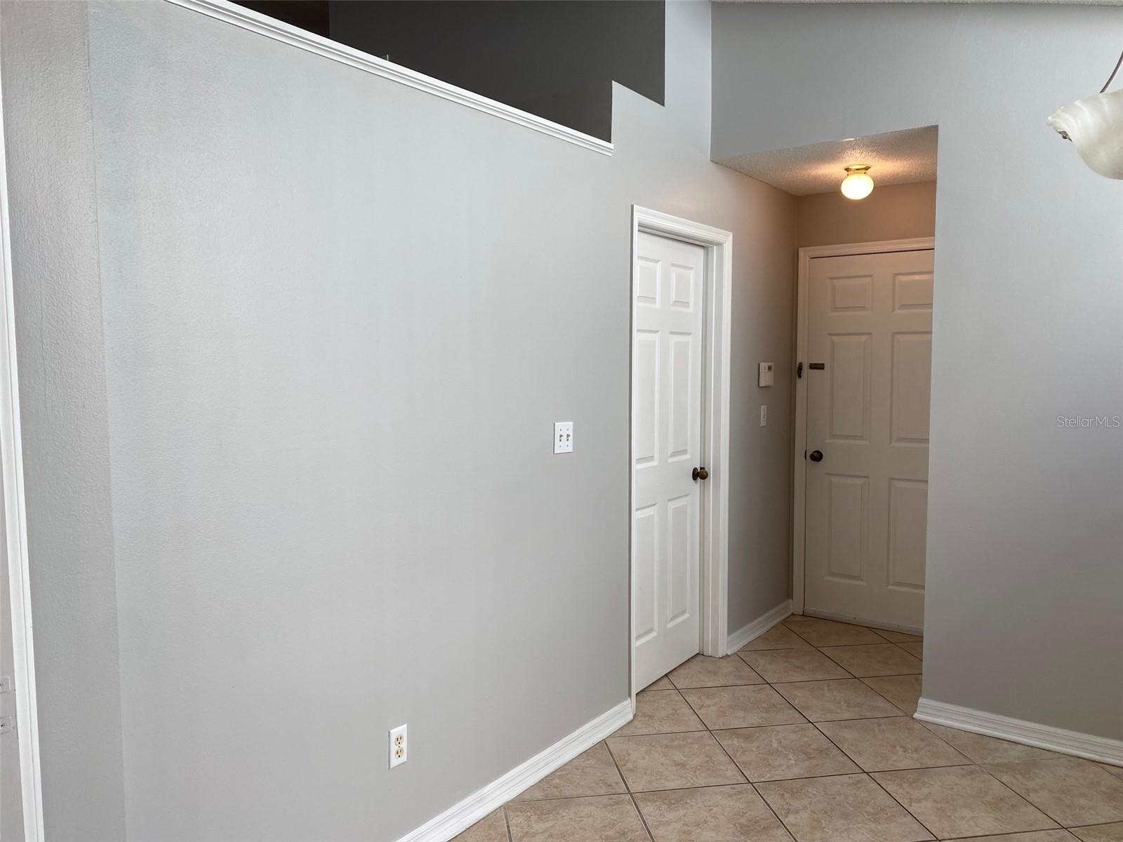 WATERFORD CHASE VILLAGE TR B & - Residential Lease