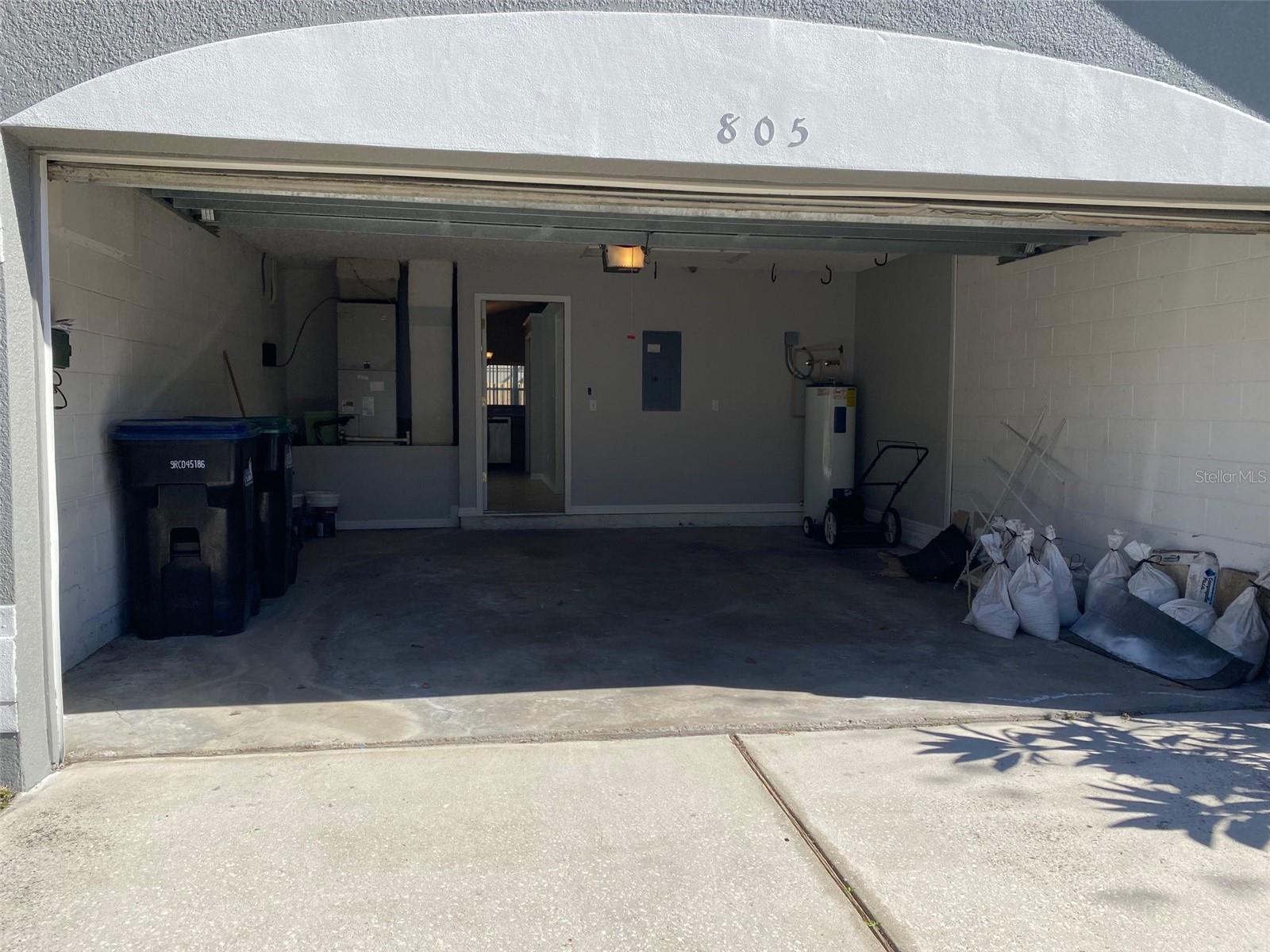 WATERFORD CHASE VILLAGE TR B & - Residential Lease