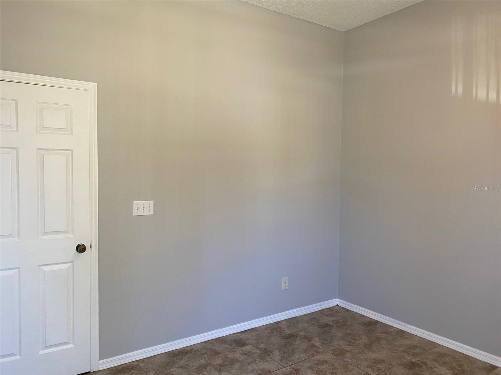 WATERFORD CHASE VILLAGE TR B & - Residential Lease