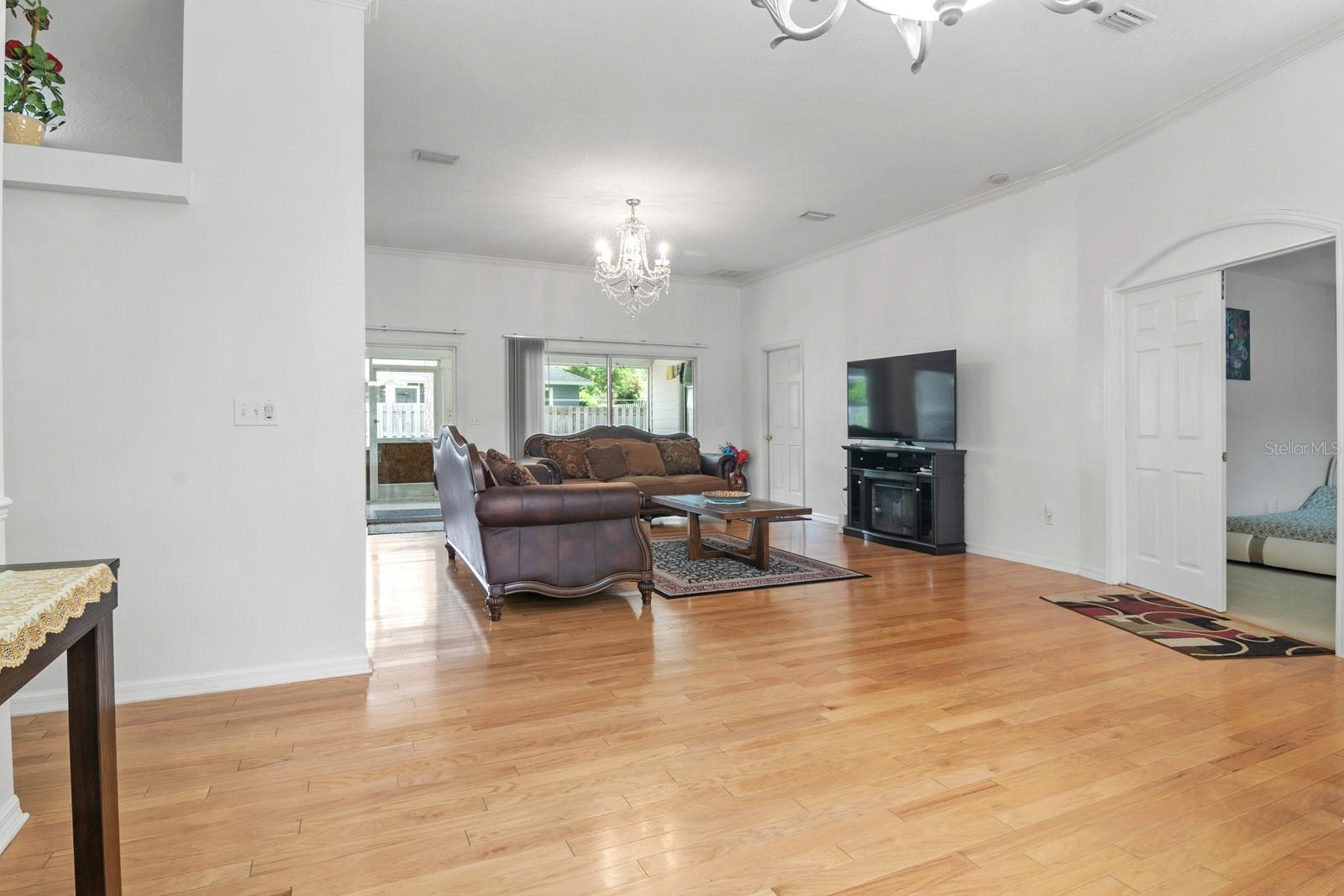 MENTONE CLUSTER - Residential