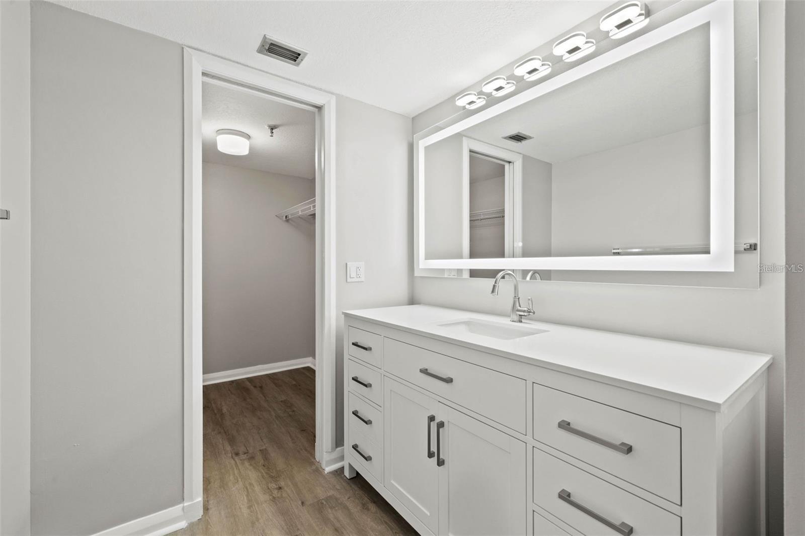PELICAN BAY YACHT CLUB CONDO BLDG A - Residential Lease