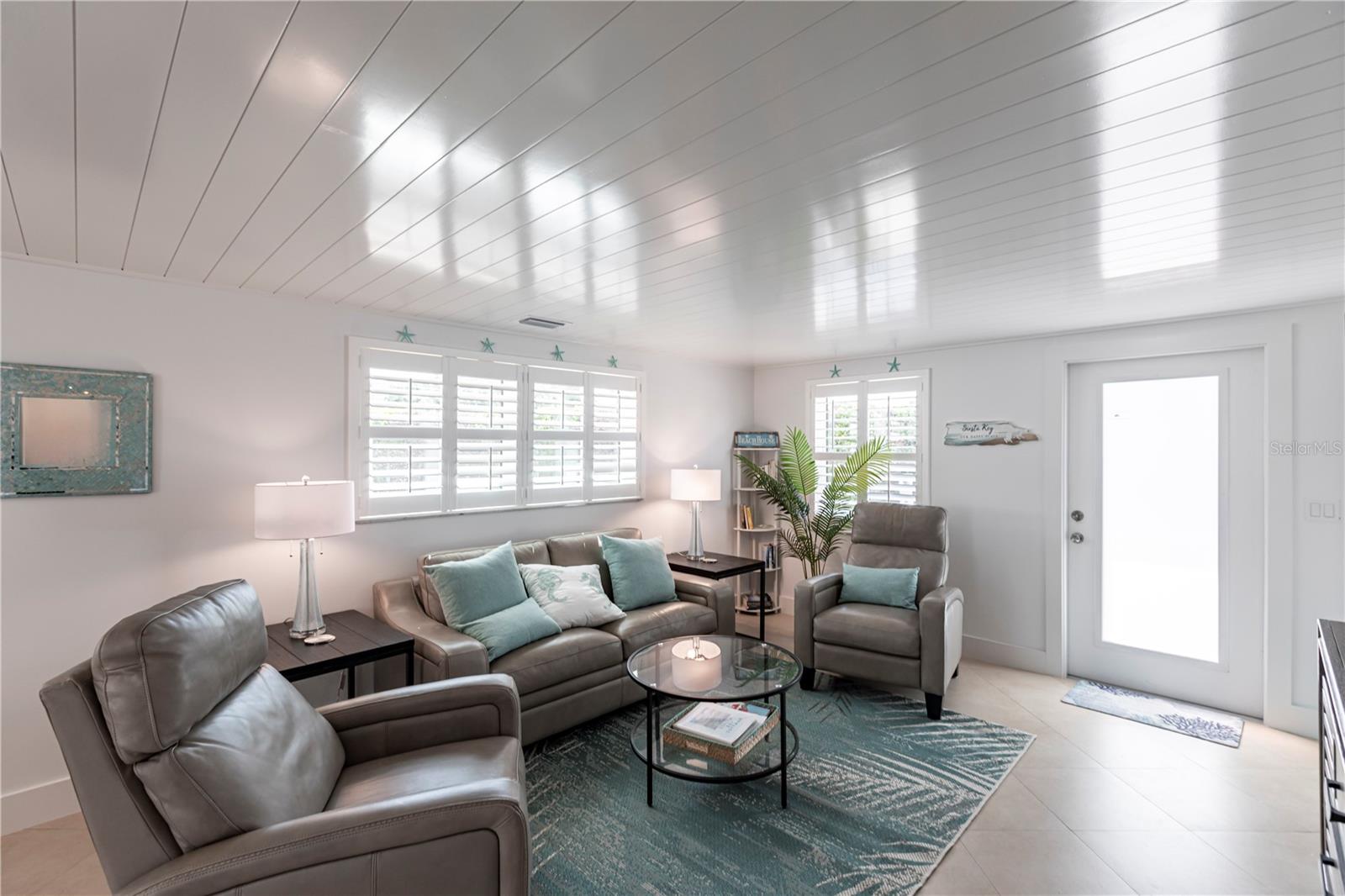 6154 MIDNIGHT PASS ROAD A1