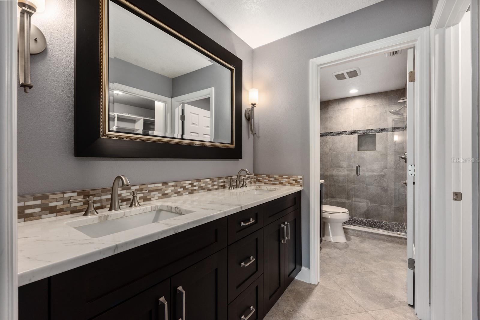 THE MEADOWS - Residential Lease