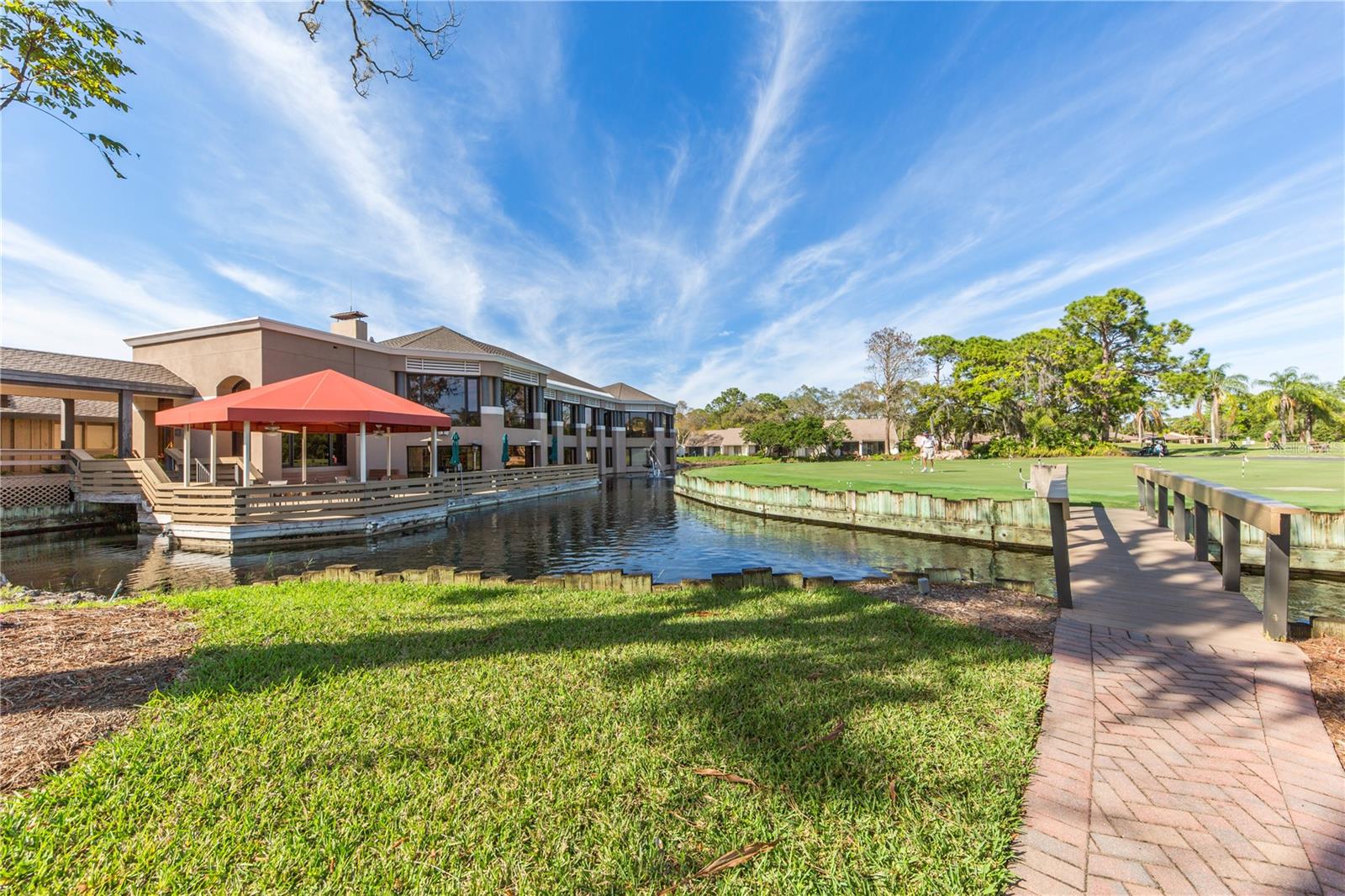 THE MEADOWS - Residential Lease