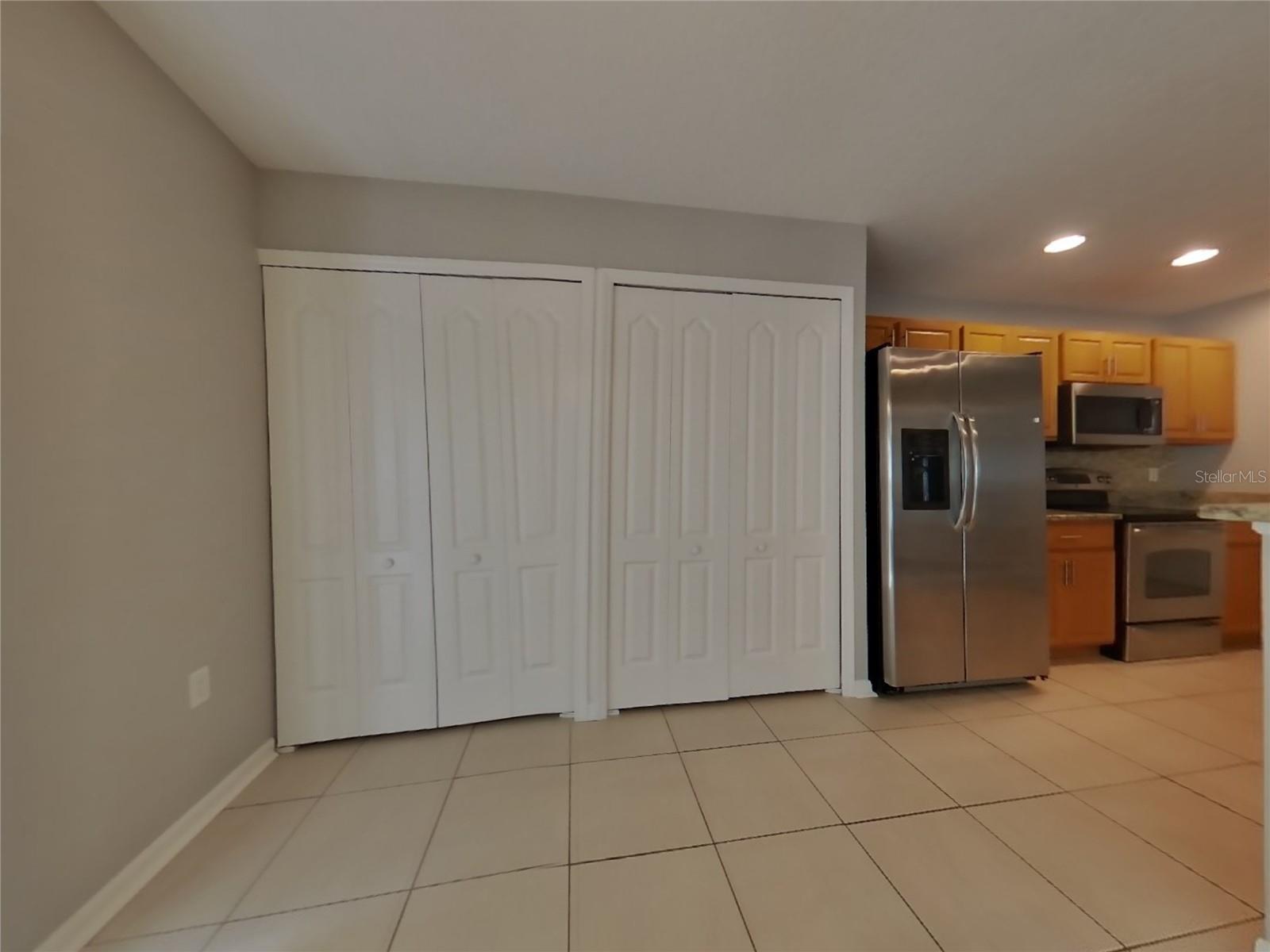 GILLETTE GROVE - Residential Lease