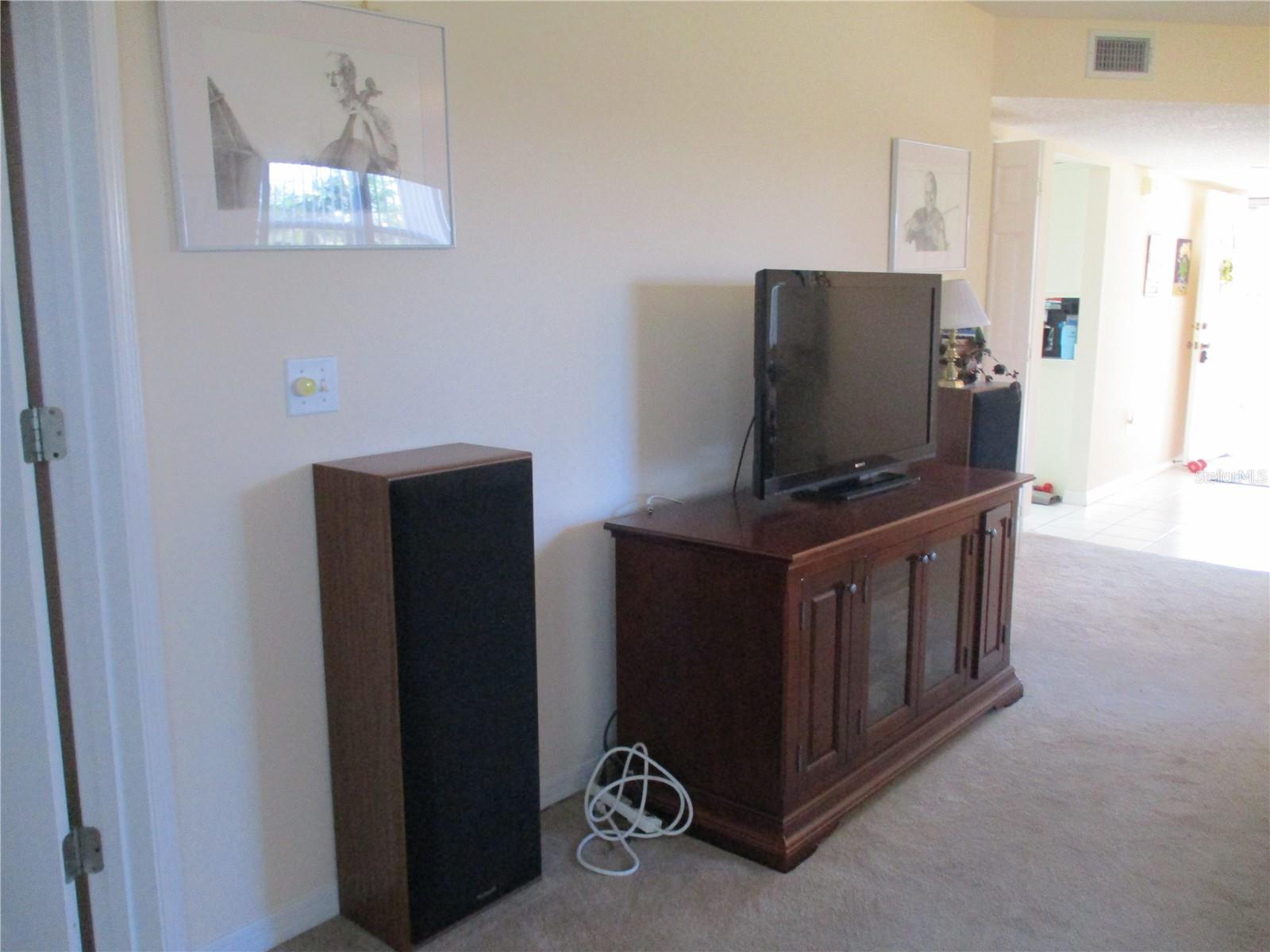 FAIRWAY PALMS - Residential