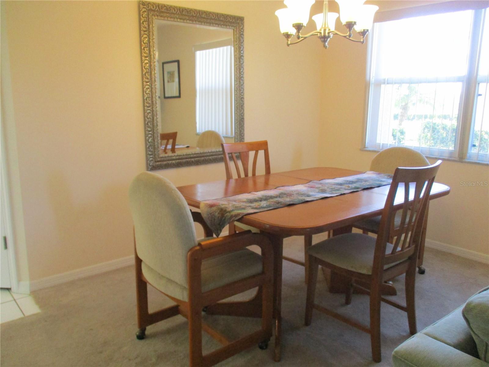 FAIRWAY PALMS - Residential