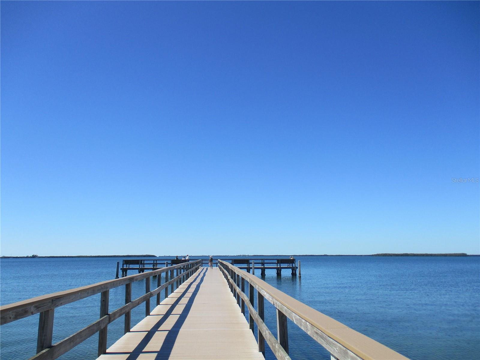 FAIRWAY PALMS - Residential