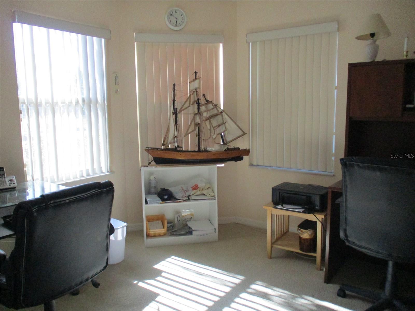 FAIRWAY PALMS - Residential