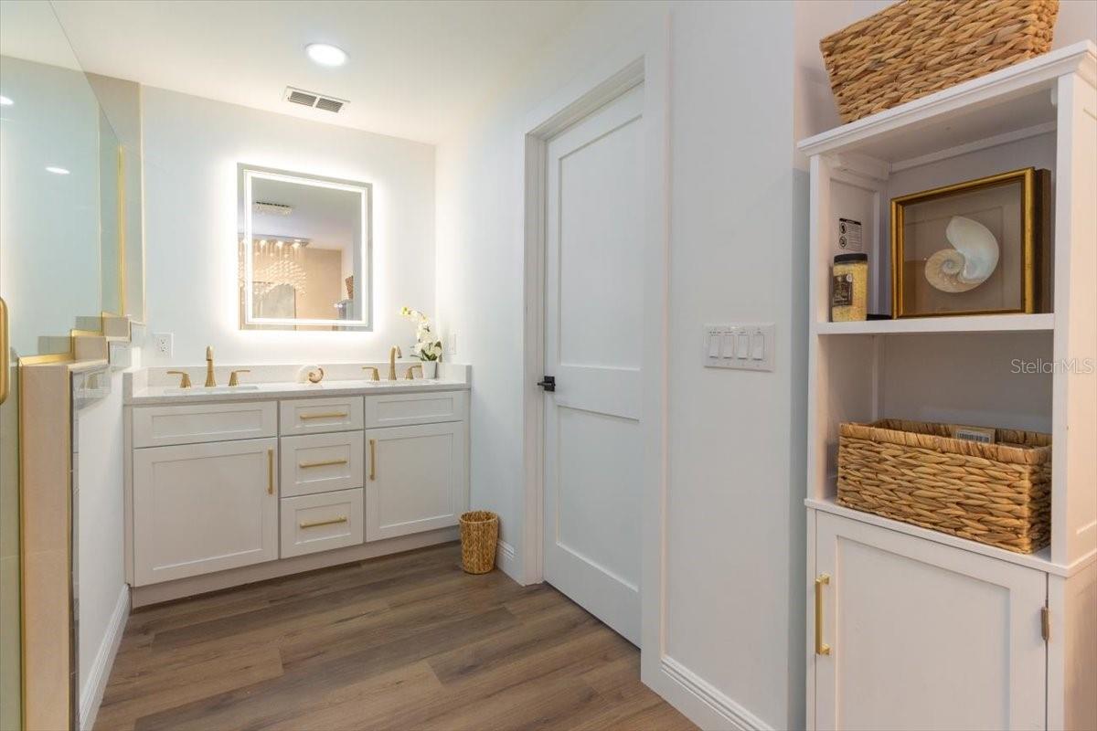 SEA PINES SUB - Residential