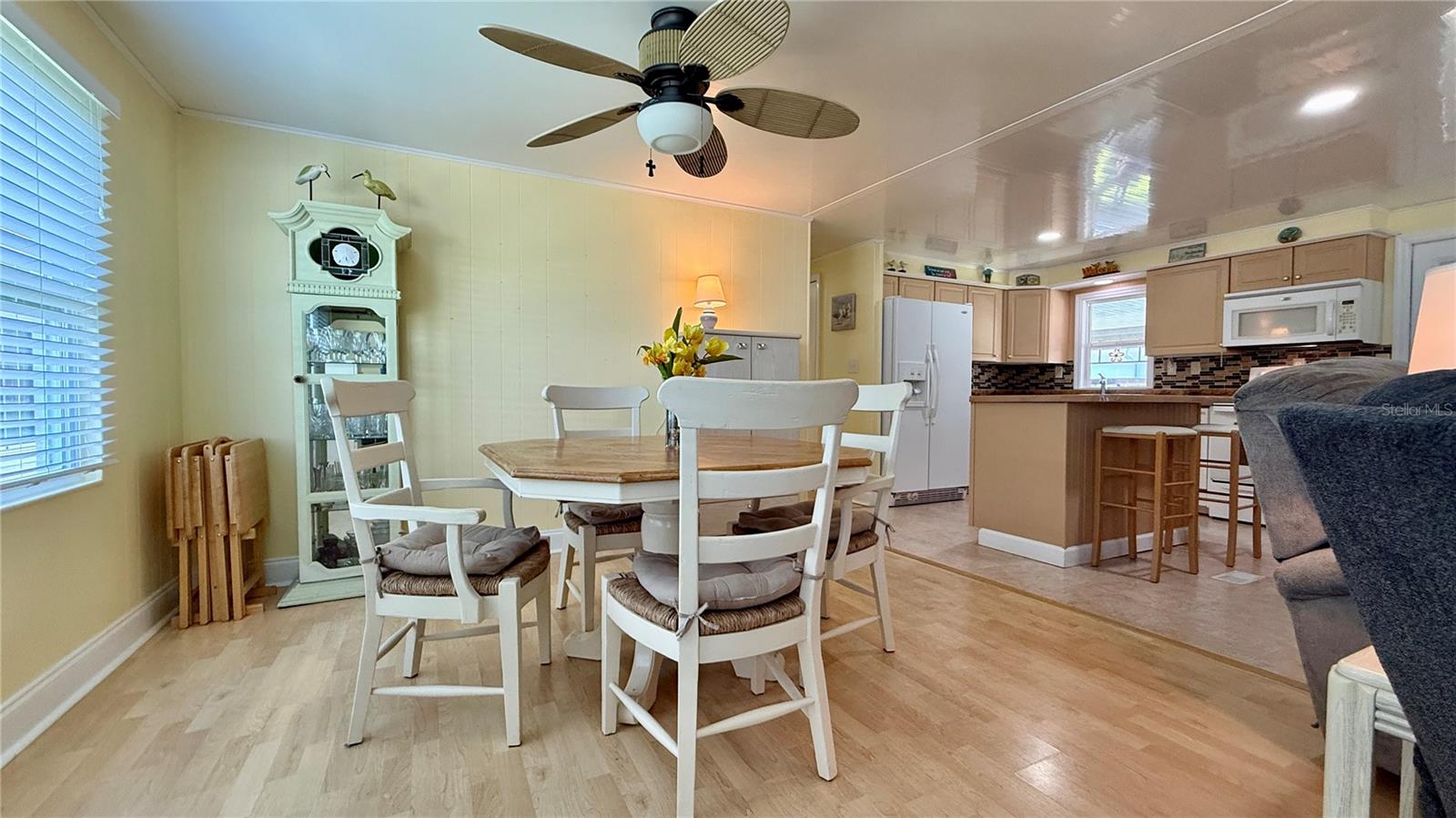 HARBOR COVE - Residential Lease