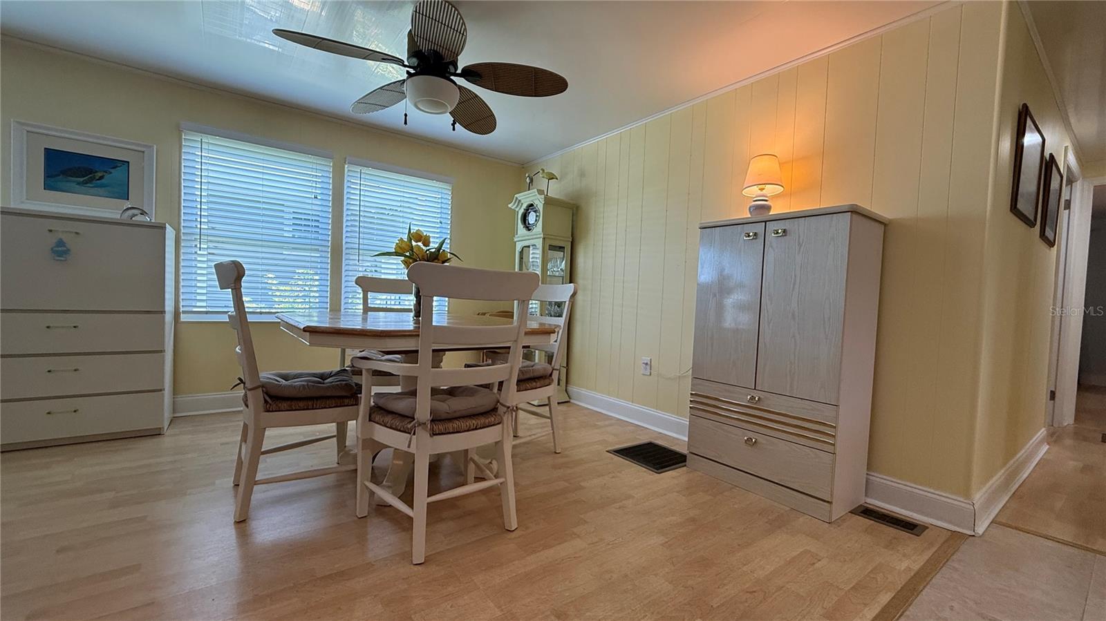 HARBOR COVE - Residential Lease