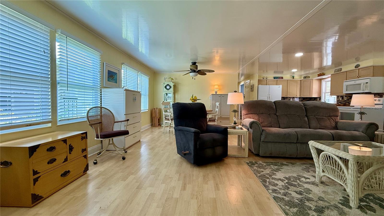 HARBOR COVE - Residential Lease