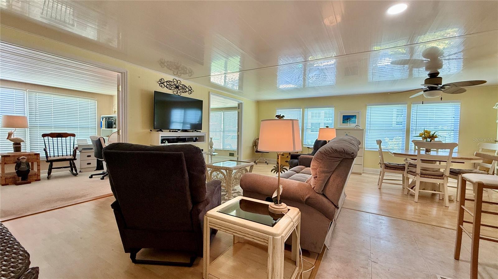 HARBOR COVE - Residential Lease