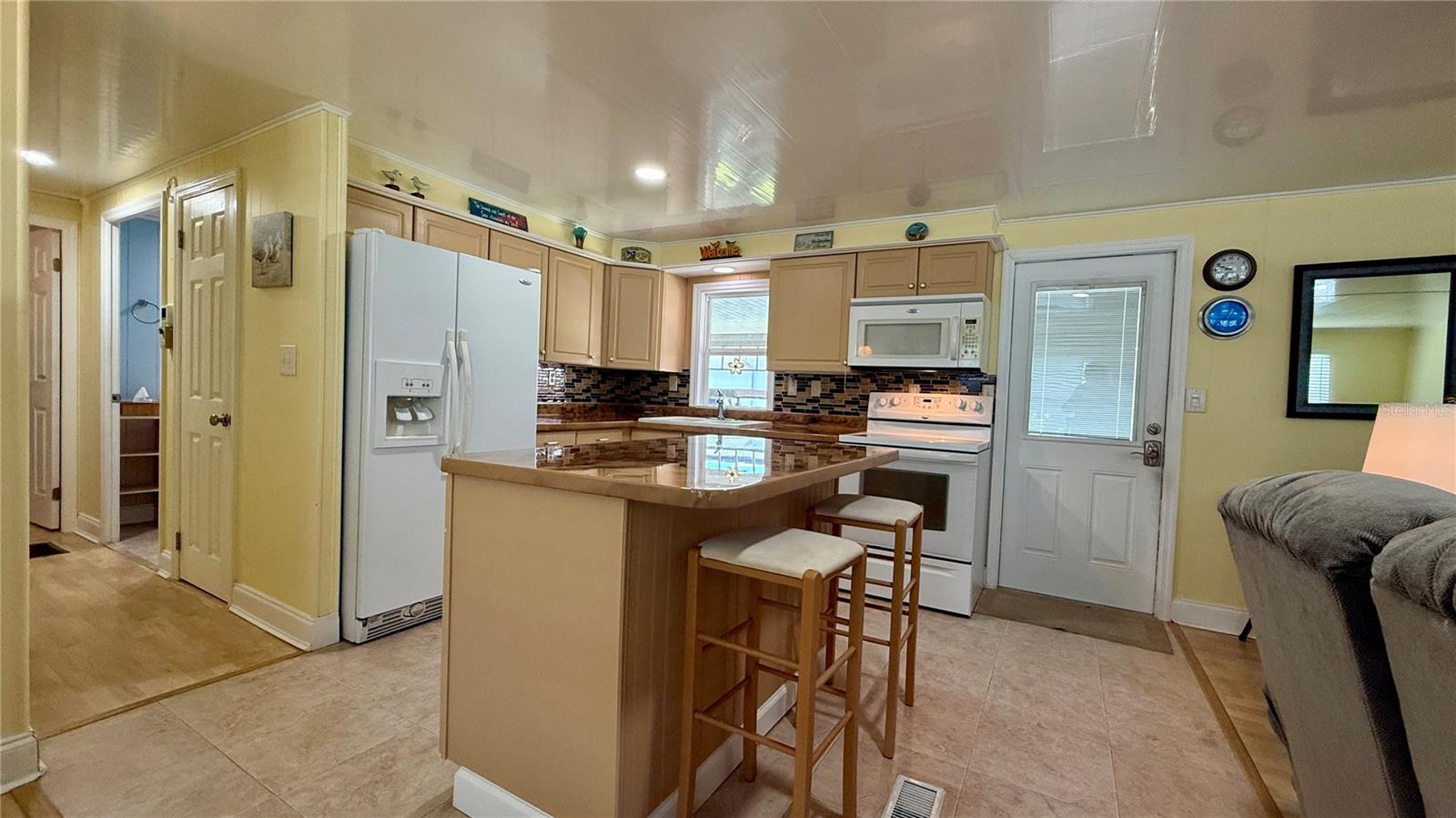 HARBOR COVE - Residential Lease