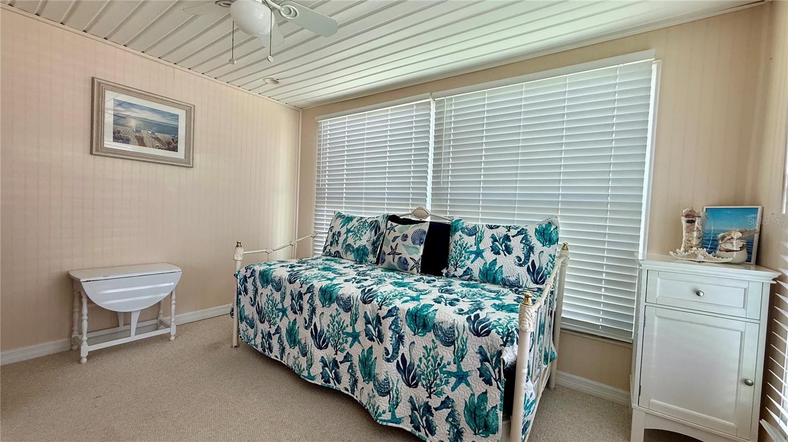 HARBOR COVE - Residential Lease