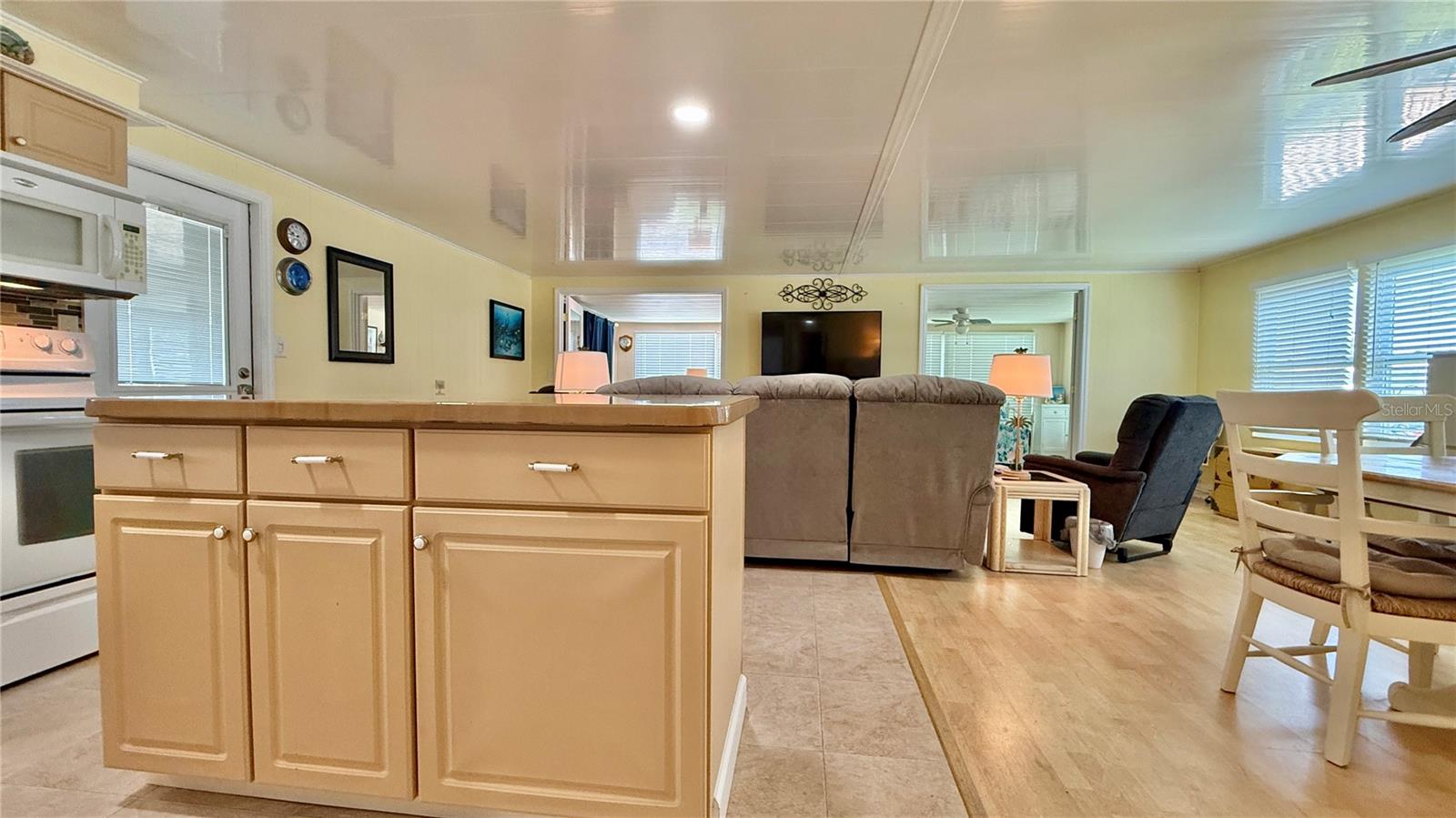 HARBOR COVE - Residential Lease