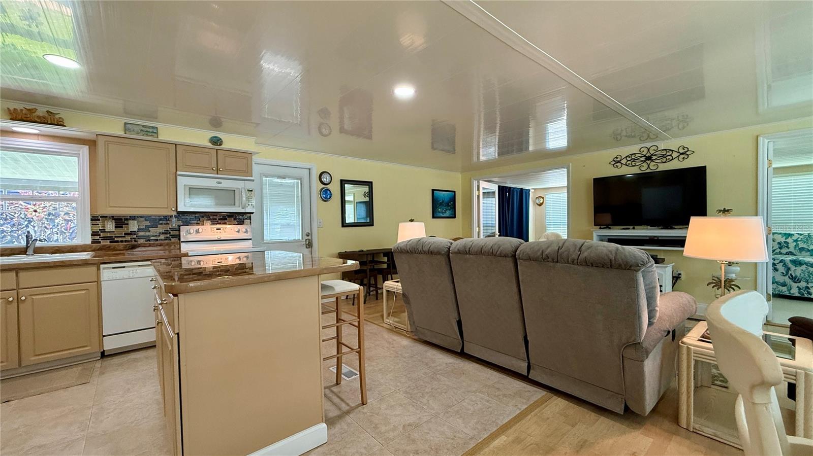 HARBOR COVE - Residential Lease
