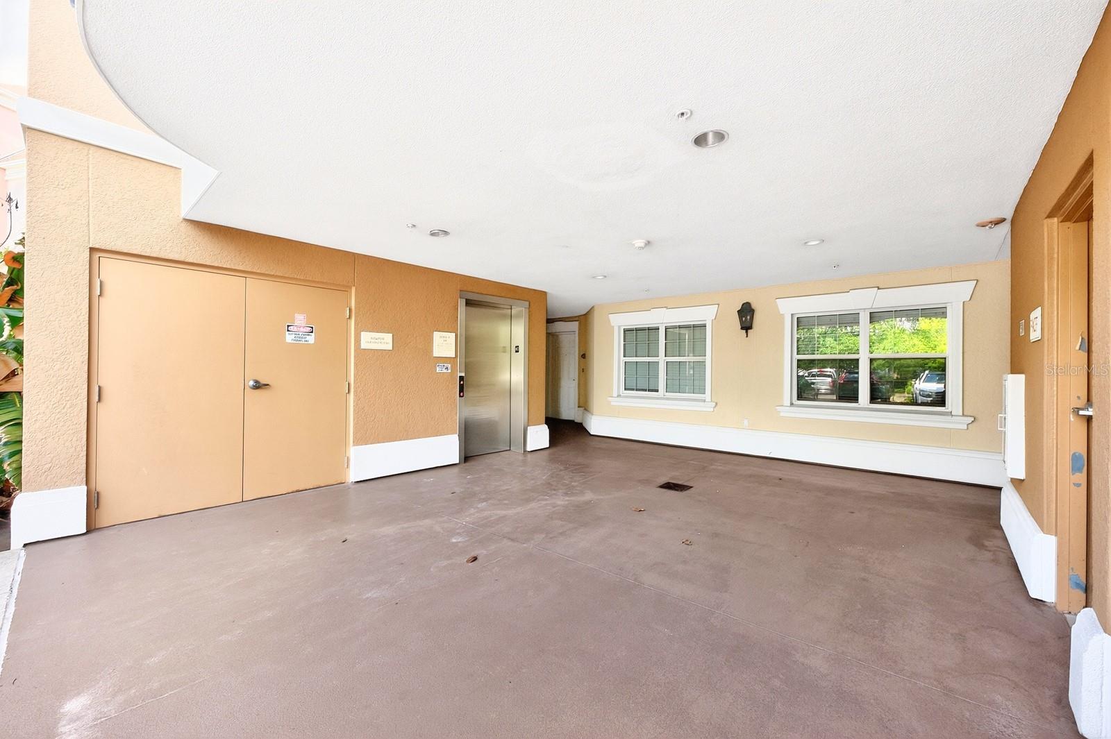 VILLAS AT REUNION SQUARE CONDO PH 2 - Residential