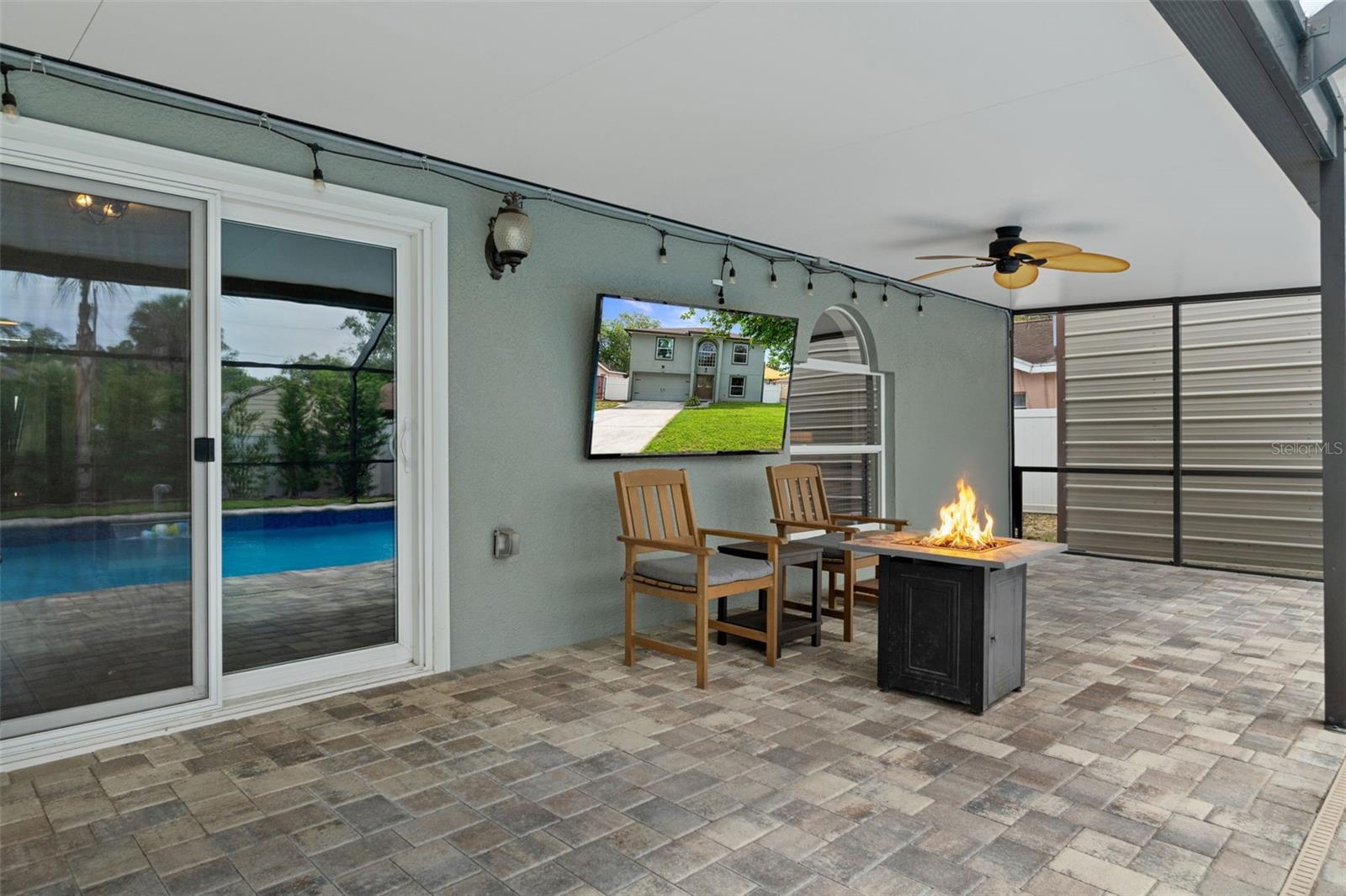 SPRING HILL - Residential