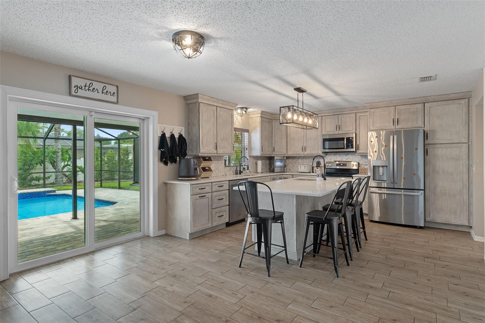 SPRING HILL - Residential