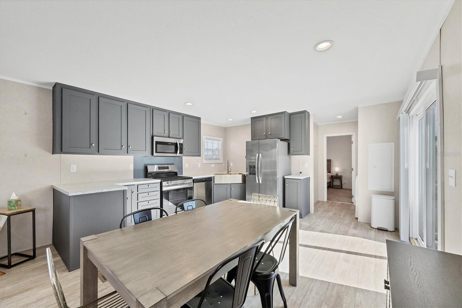 GROVE CITY - Residential Lease