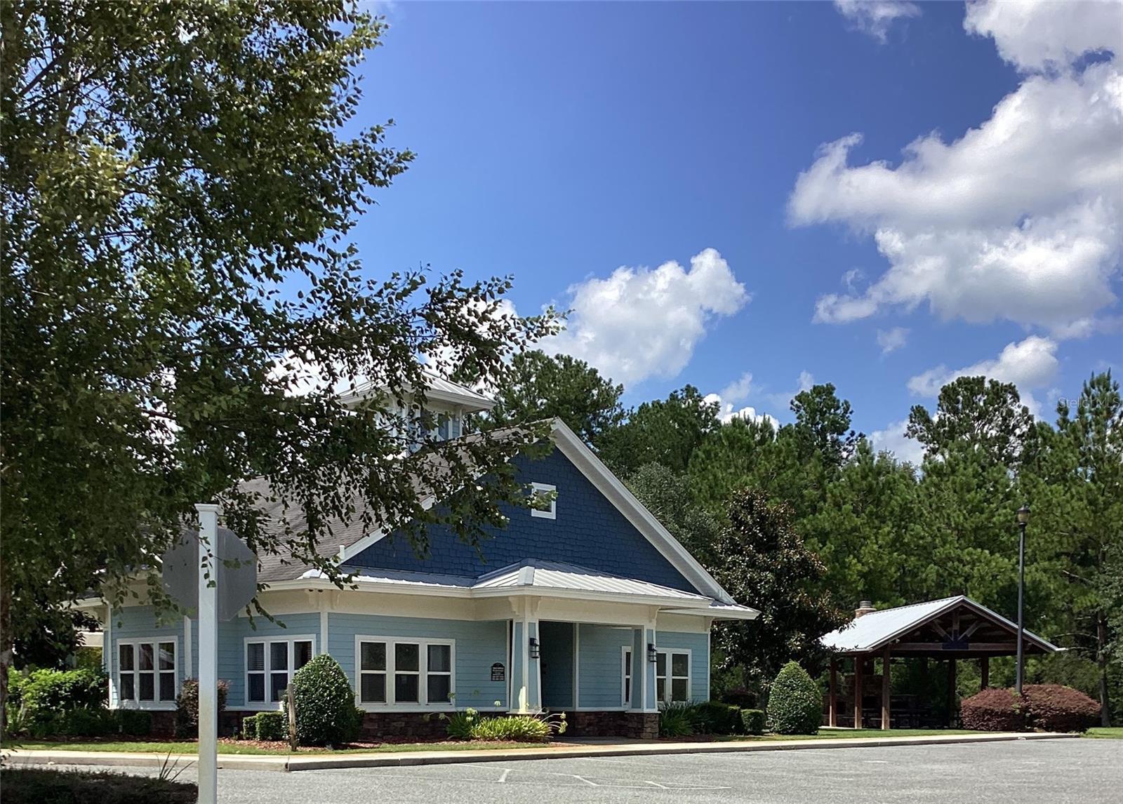 149 SW BELLFLOWER DRIVE