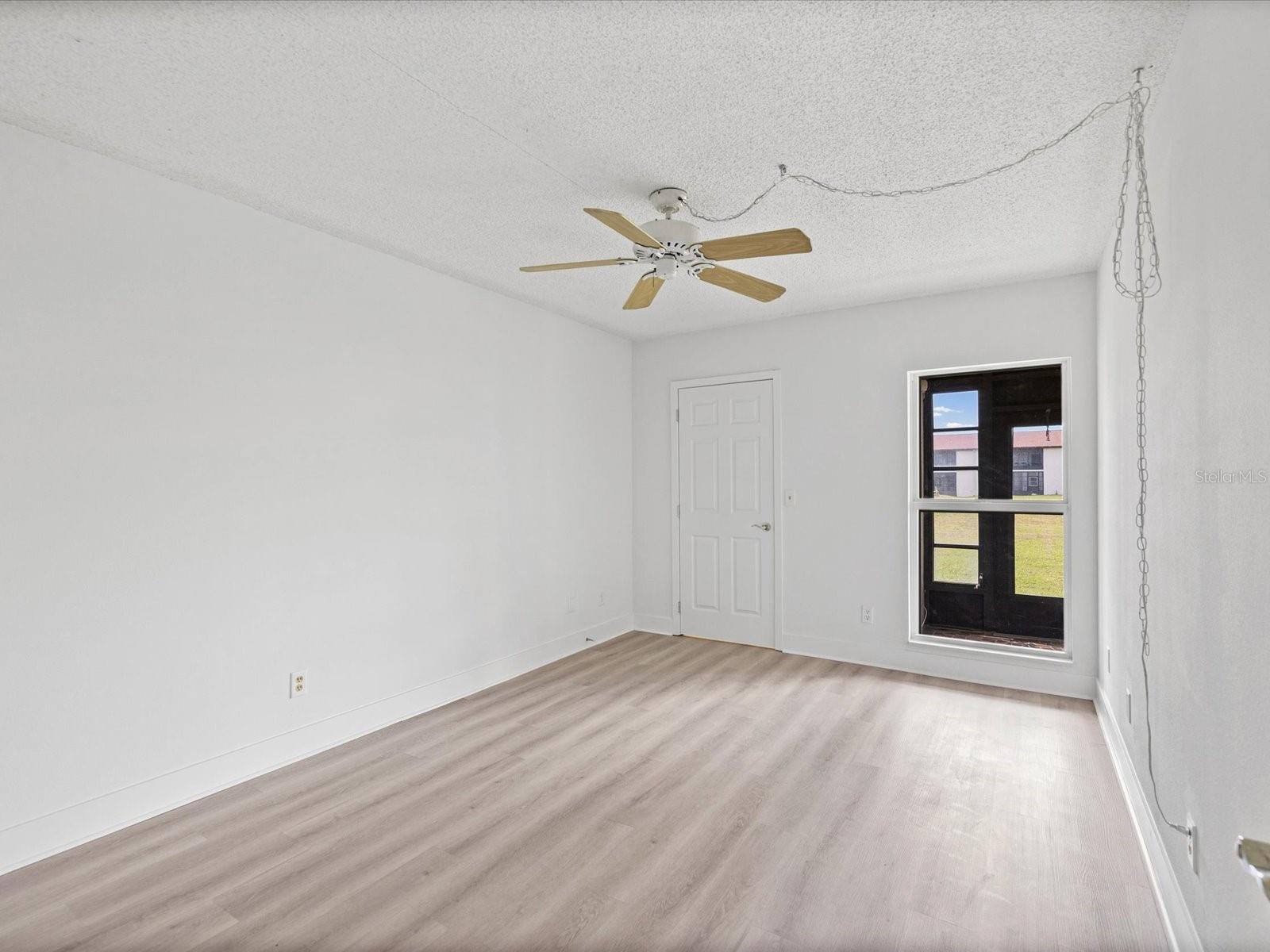 HARBOR VILLAS CONDO PH 01 - Residential