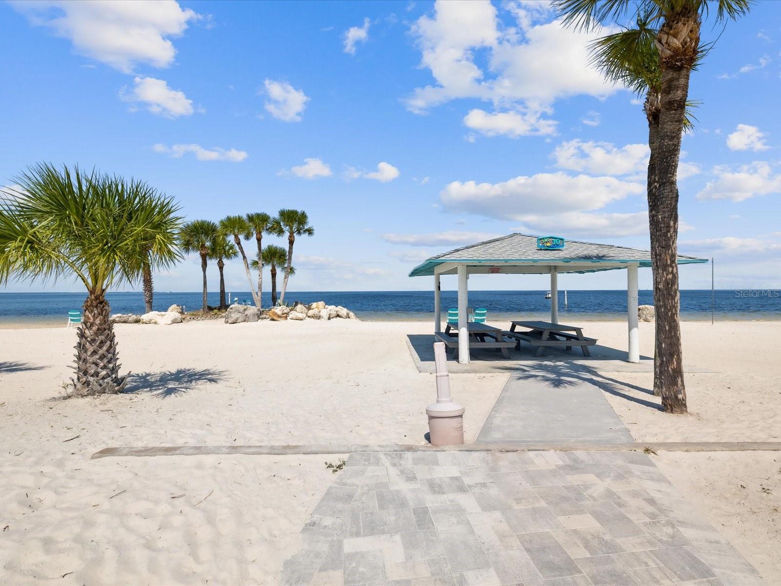 HARBOR VILLAS CONDO PH 01 - Residential