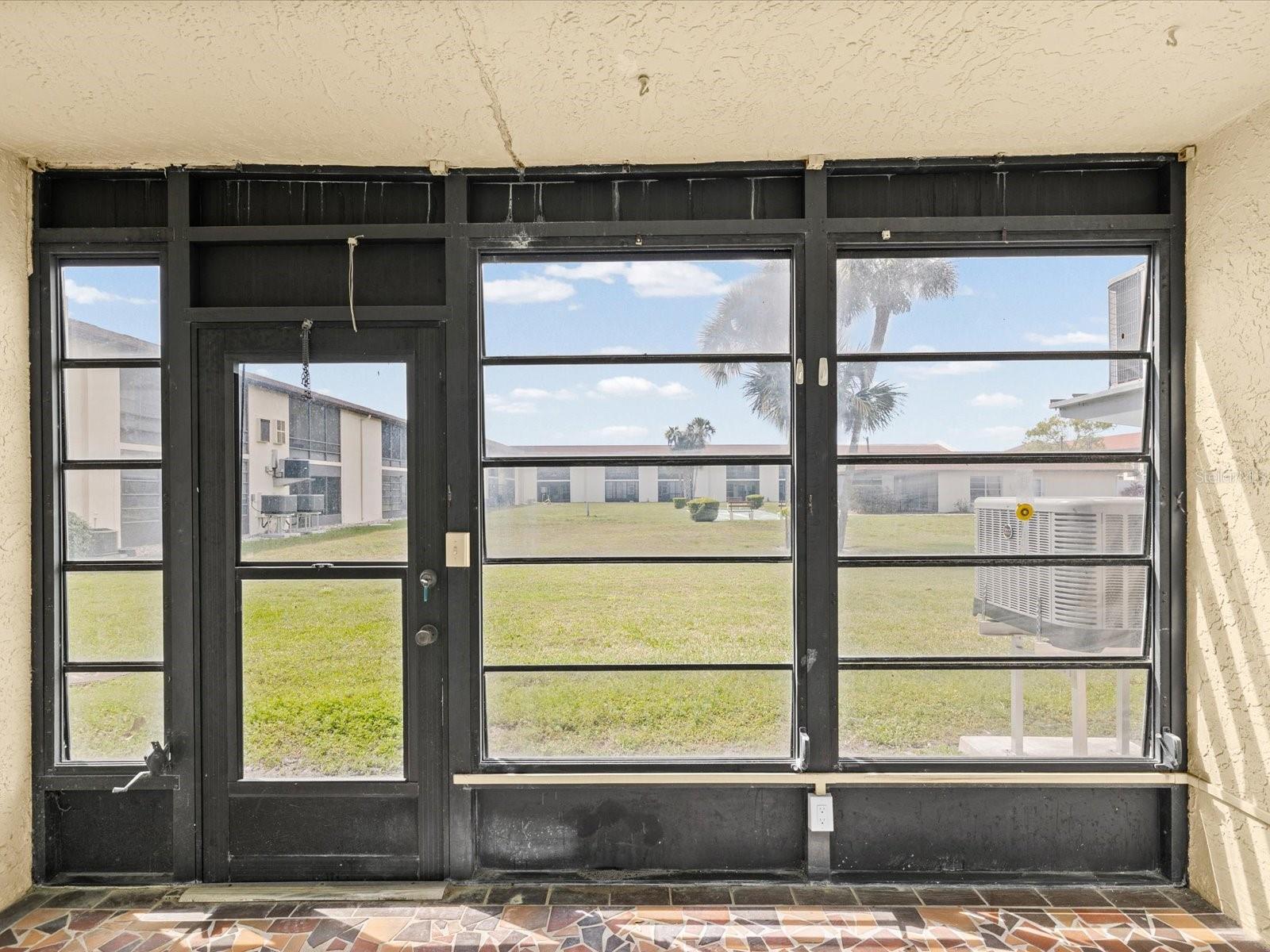 HARBOR VILLAS CONDO PH 01 - Residential