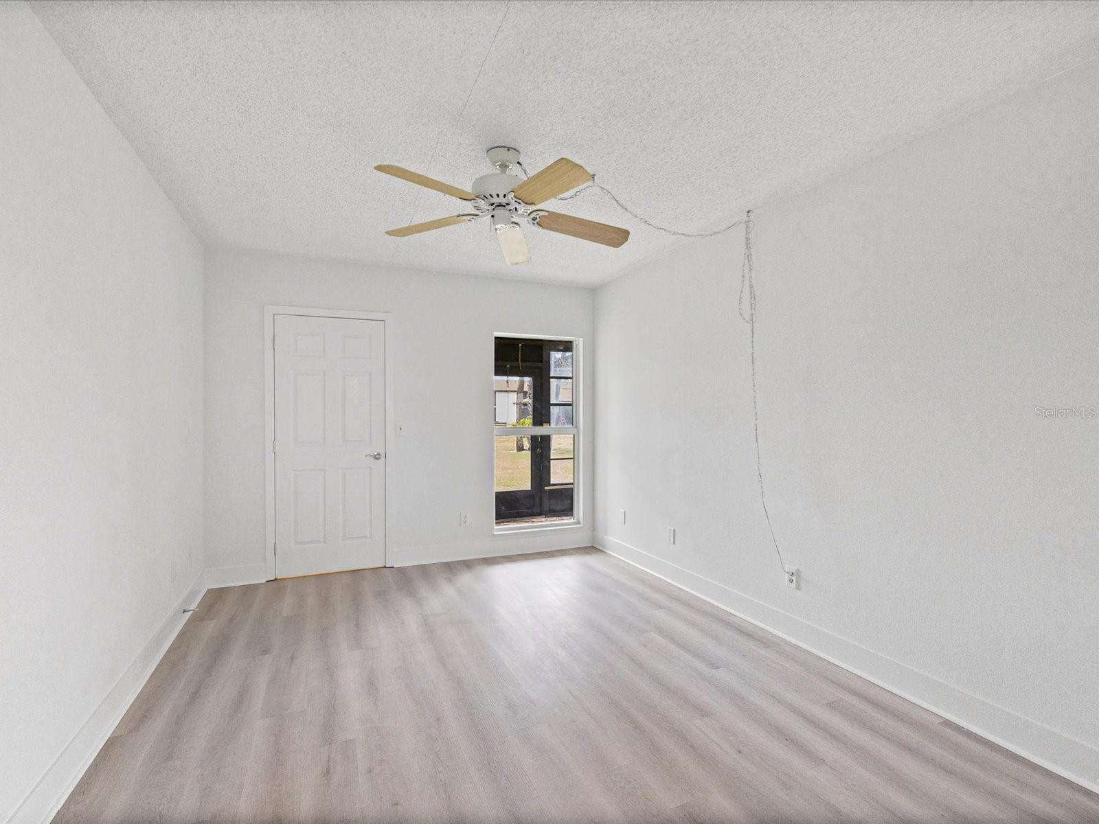 HARBOR VILLAS CONDO PH 01 - Residential