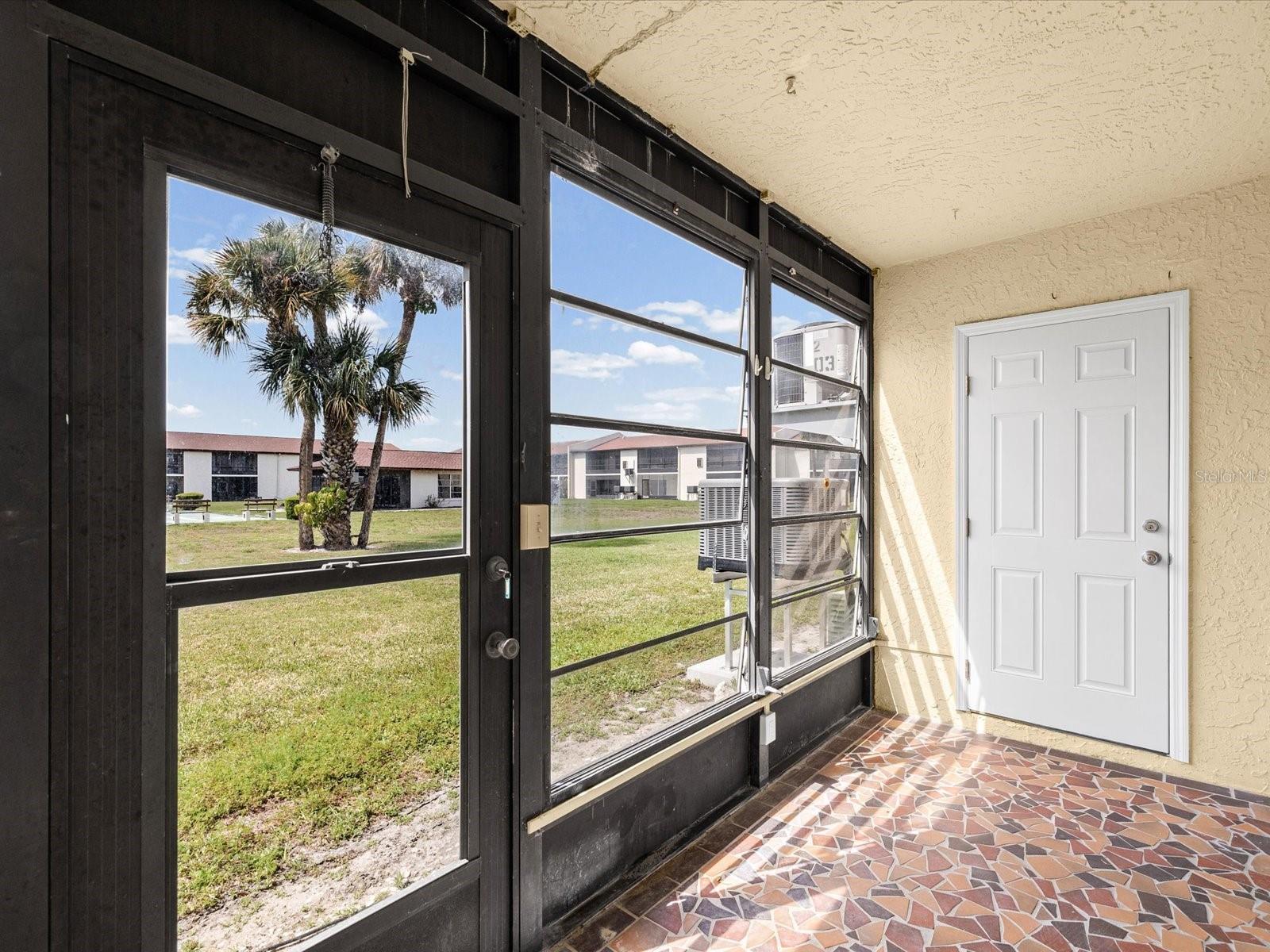 HARBOR VILLAS CONDO PH 01 - Residential