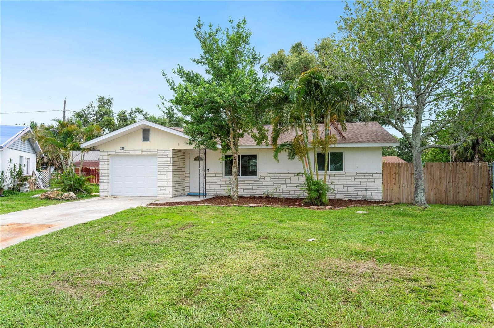 208 66TH STREET COURT E