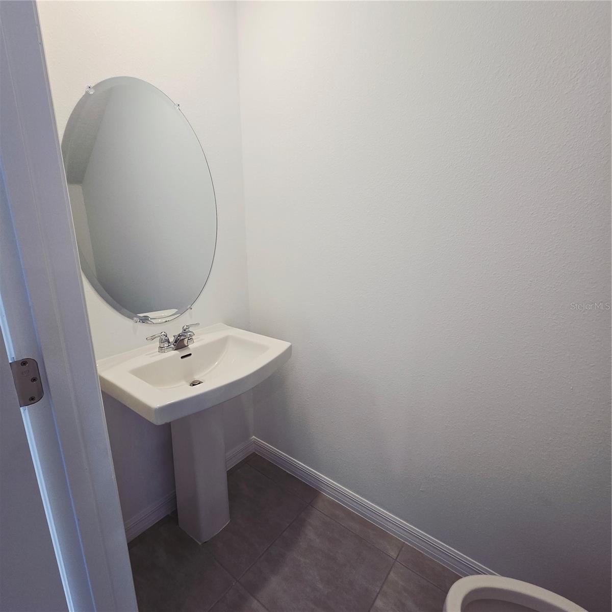 WESTVIEW PH 3 POD - Residential Lease