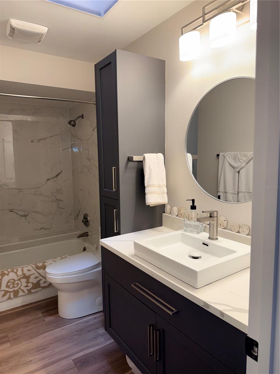 CENTER GATE ESTATE VILL 3 - Residential