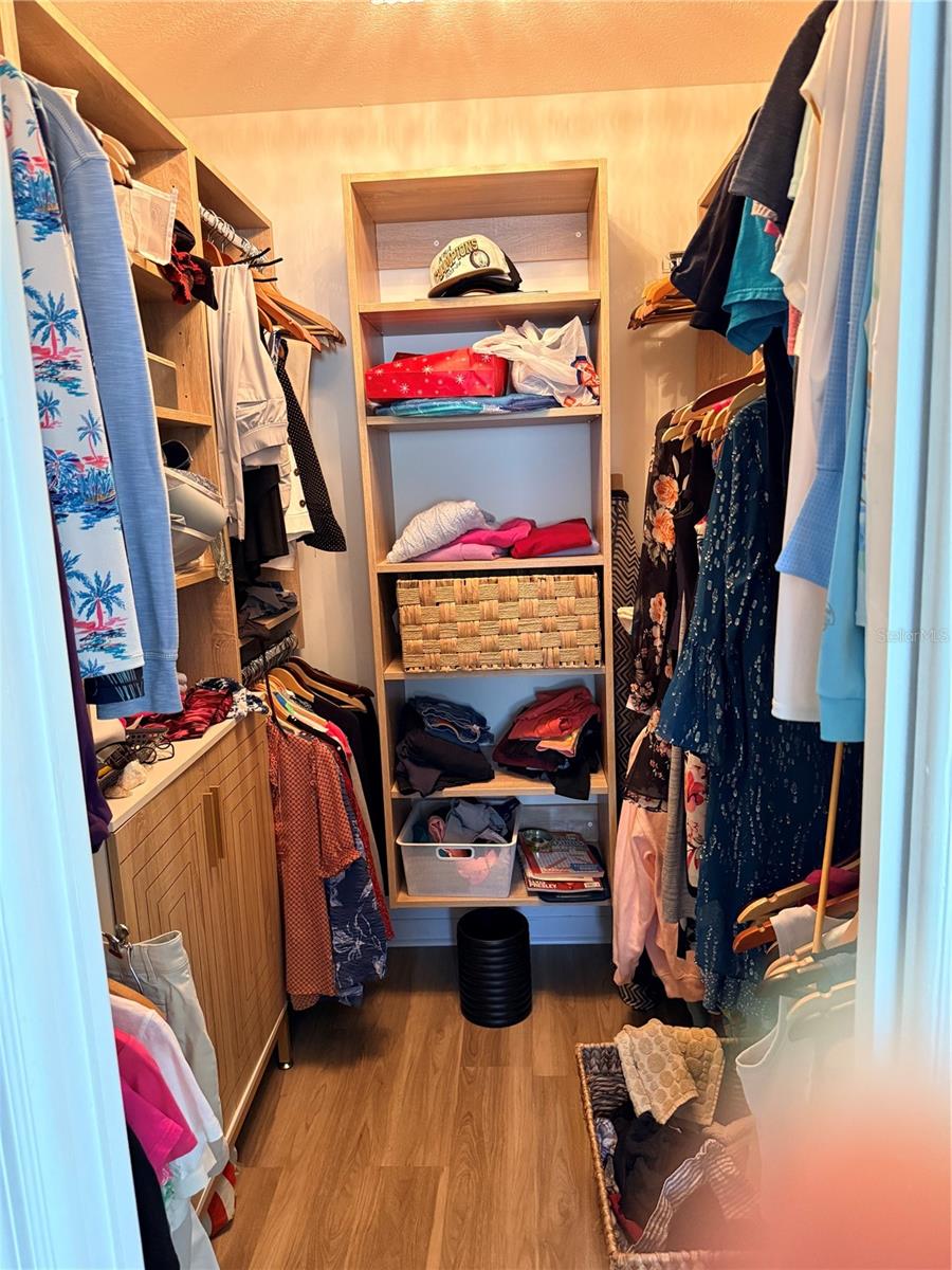 CENTER GATE ESTATE VILL 3 - Residential