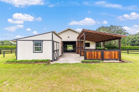 Tiny photo for 11851 SW 38th Street, Ocala, FL 34481 (MLS # OM727841)