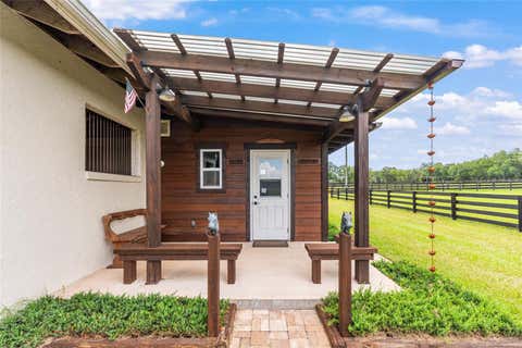 Tiny photo for 11851 SW 38th Street, Ocala, FL 34481 (MLS # OM727841)