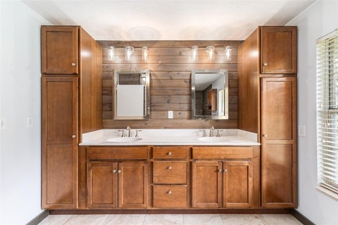 Tiny photo for 11851 SW 38th Street, Ocala, FL 34481 (MLS # OM727841)