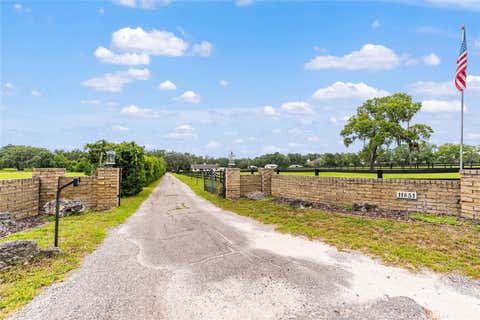 Tiny photo for 11851 SW 38th Street, Ocala, FL 34481 (MLS # OM727841)