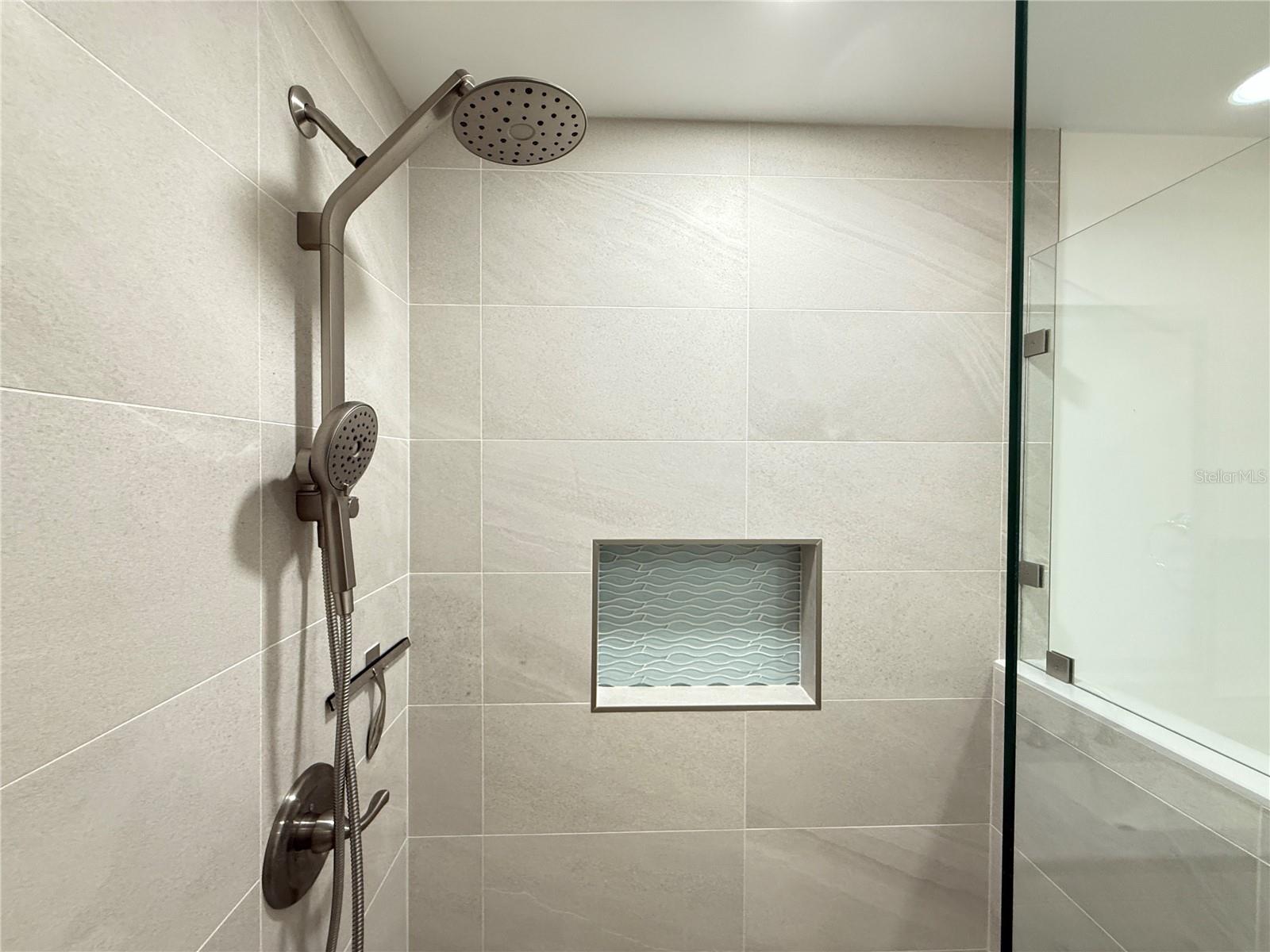 COOPER - Residential